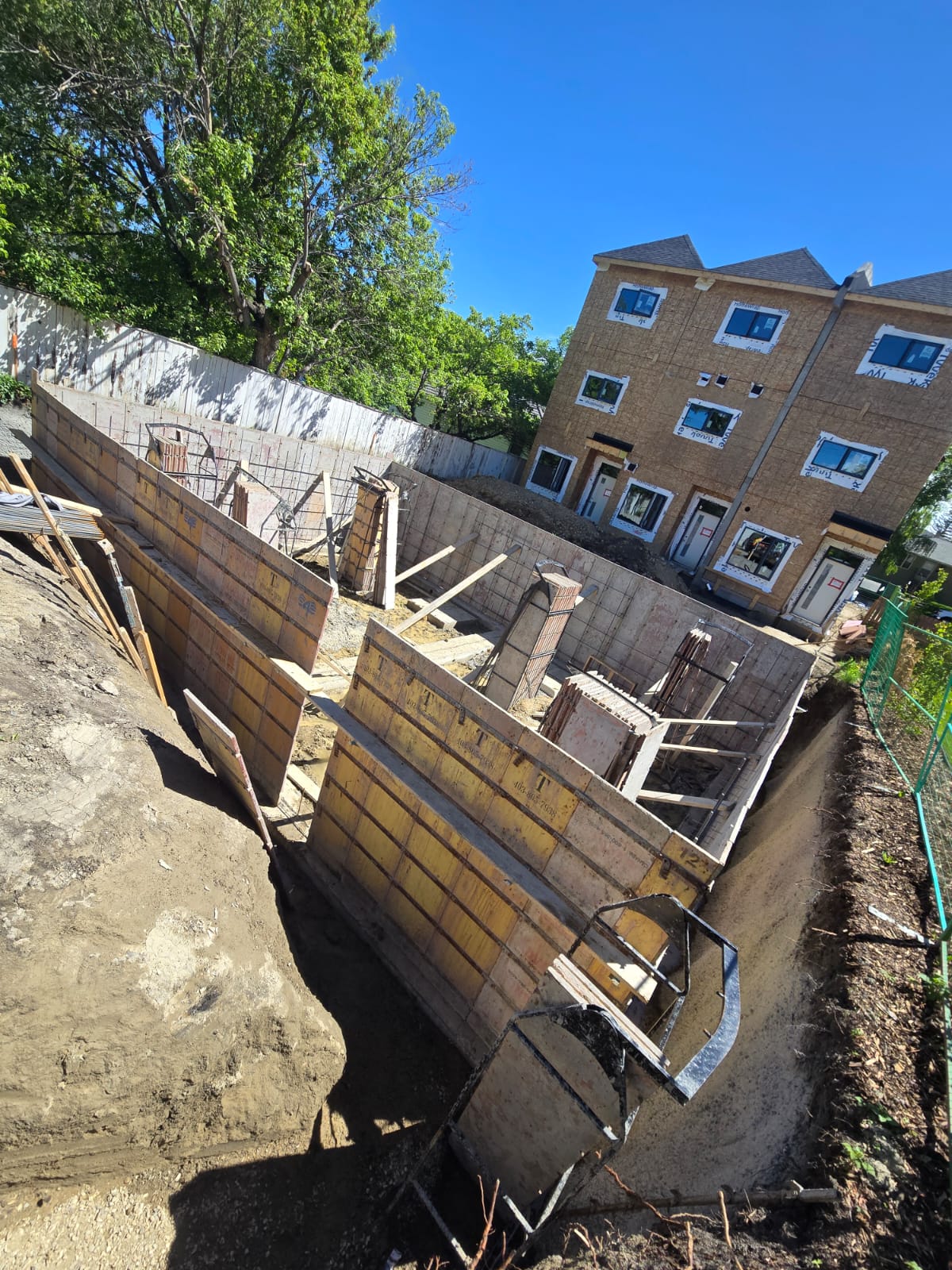 3207 29 St SW current project photo